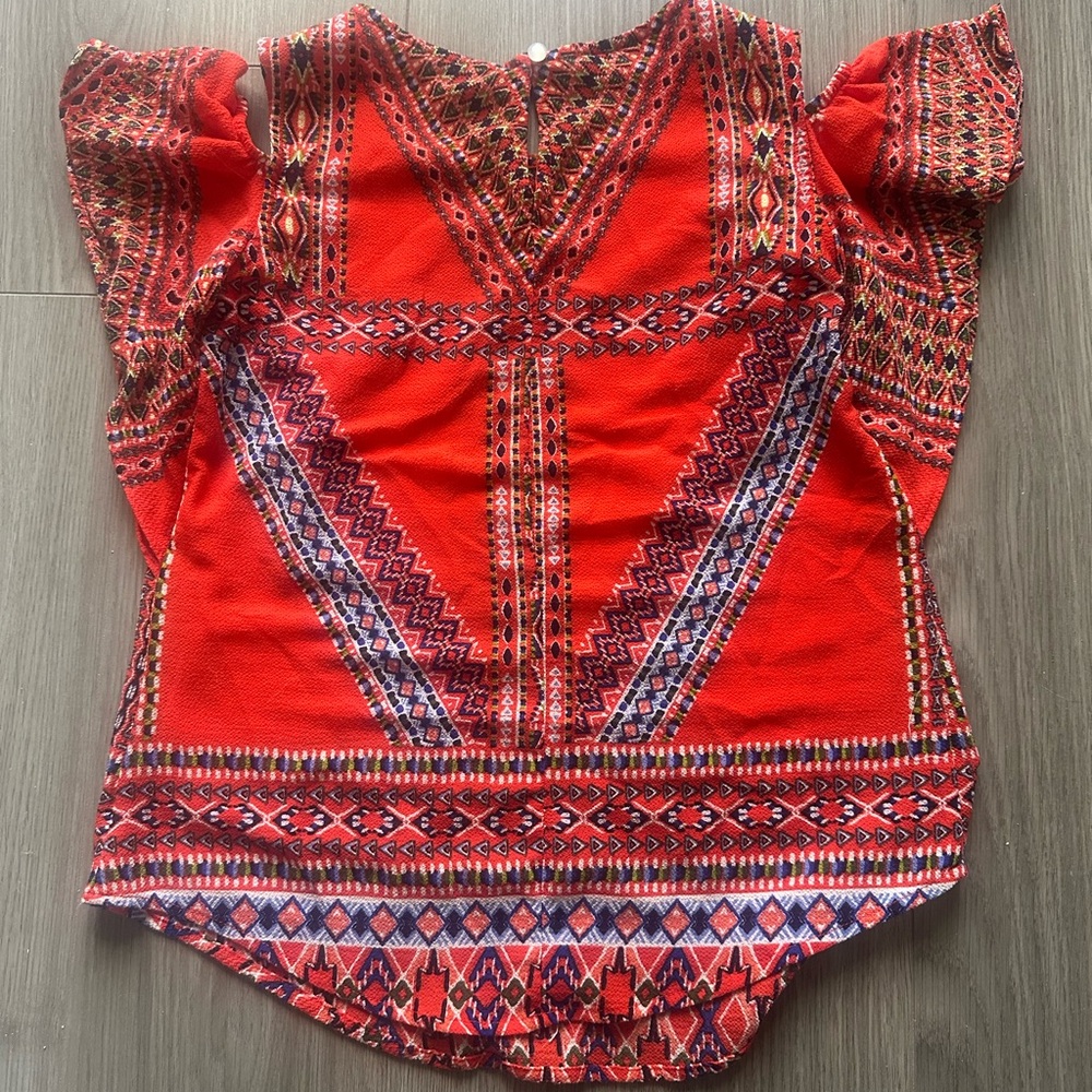 Girls size 10-12 Red Patterned boho top